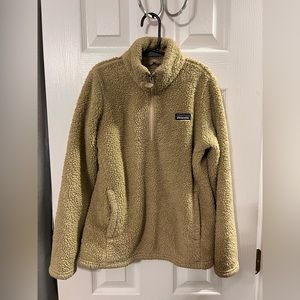 Patagonia half zip sherpa